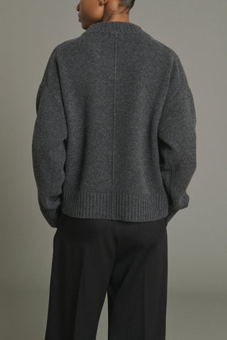 Julie V Neck Sweater in Gris Anthracite