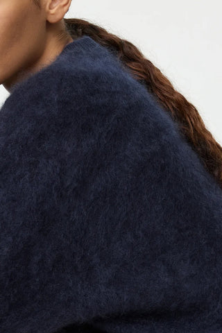 Brushed Crewneck in Navy