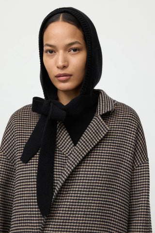 Cashmere Bonet in Black