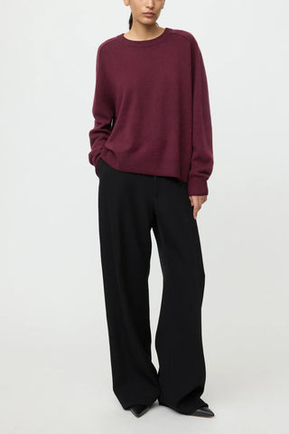 Cashmere Boyfriend Crewneck in Bordeaux