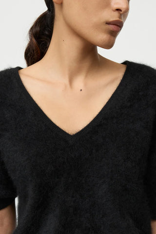 Brushed V Neck T-Shirt in Black