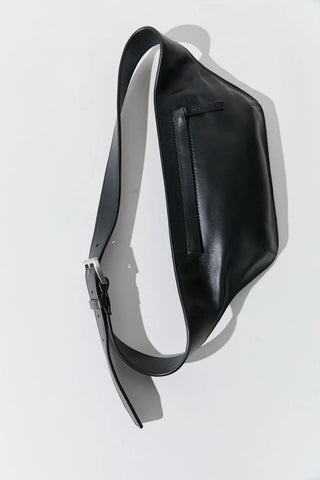 Arc Belt Bag in Black