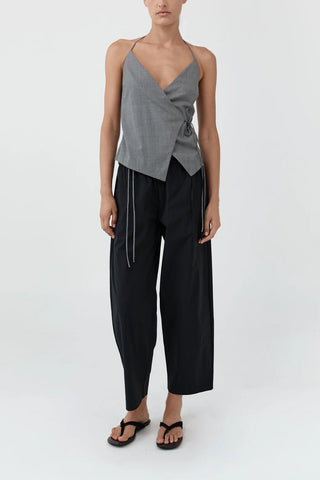Fine Rouleau Crop Pants in Black