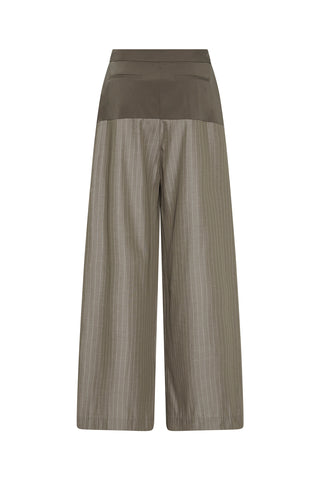 Relaxed Splice Pants in Khaki Pinstripe