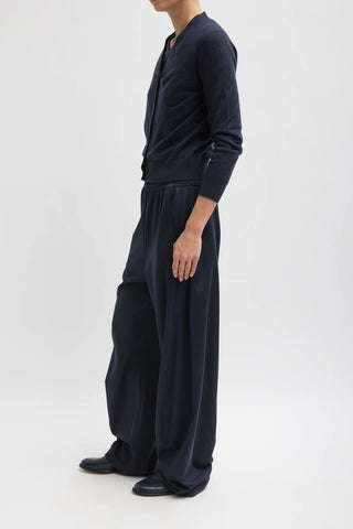 Active Knit Winslow Pant in Navy