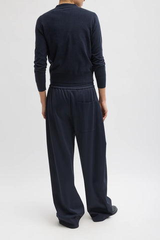 Active Knit Winslow Pant in Navy
