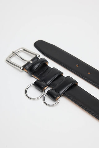 Classic Ring Hardware Leather Belt in Black