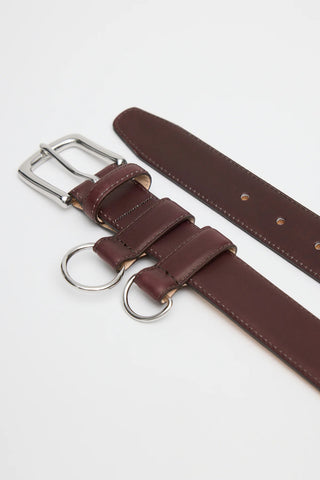 Classic Ring Hardware Leather Belt in Burgundy