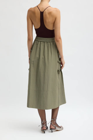 Techy Twill Pull On Midi Skirt in Dark Hazelnut