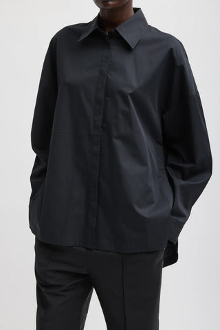 Gabe Oversized Shirt in Black