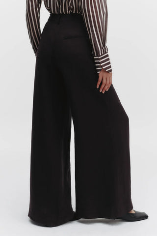 Dees Trouser in Dark Chocolate