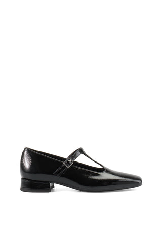 Debbi Pumps in Black Patent