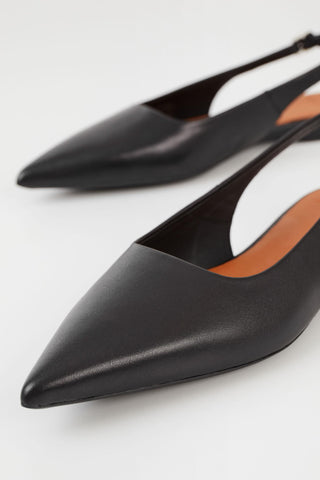 Hermine Slingback in Black