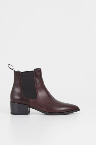 Marja Boot in Chocolate