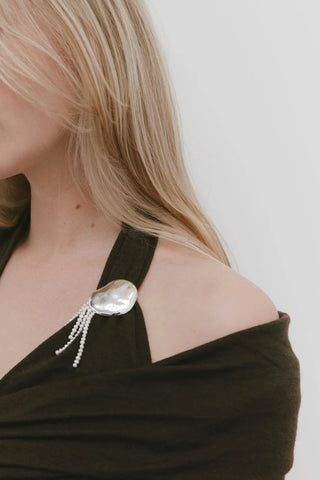 Bean Pearl Brooch in Silver