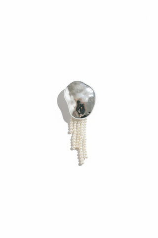 Bean Pearl Brooch in Silver