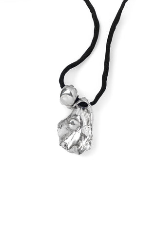 Maya Necklace in Black